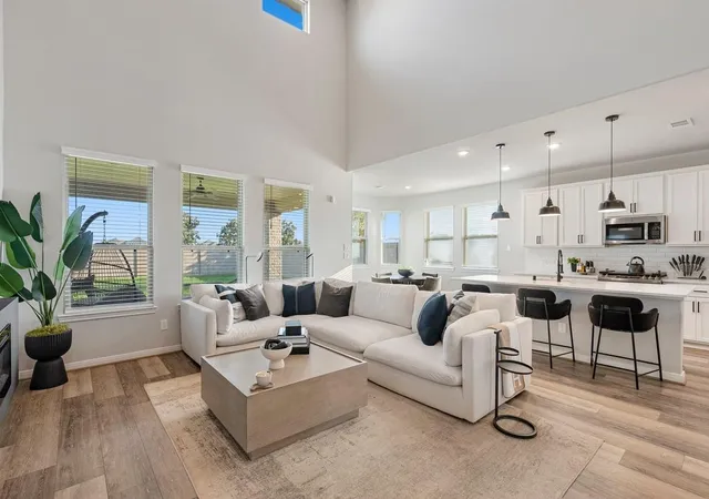 Photo 2 of Single family home for sale at 1702 Darwin Cedar Dr, Rosharon, TX 77583 | MLS# 14257462 | Listing updated on 2026-09-12