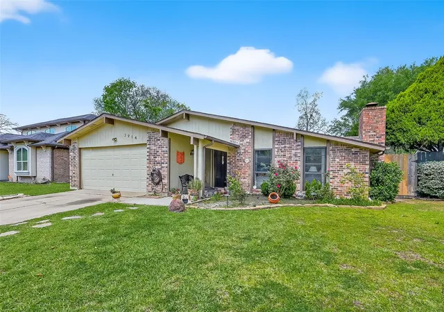 Photo 3 of Single family home for sale at 3914 Coltwood Dr, Spring, TX 77388 | MLS# 73092094 | Listing updated on 2026-09-02