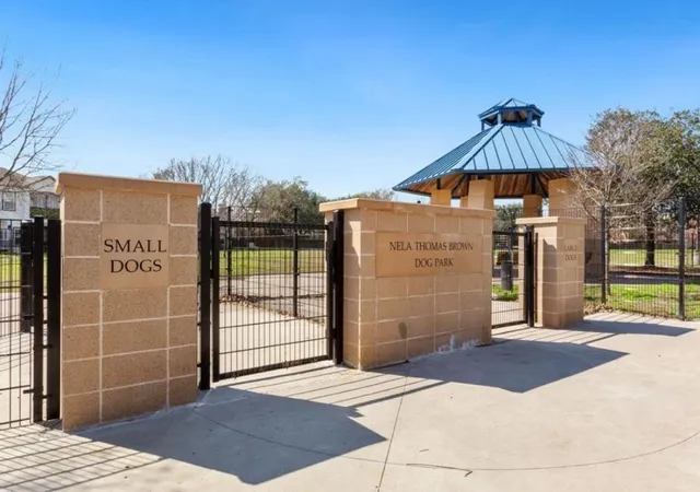Photo 2 of Single family home for sale at 11623 Waldemar Dr, Houston, TX 77077 | MLS# 80116570 | Listing updated on 2026-10-04