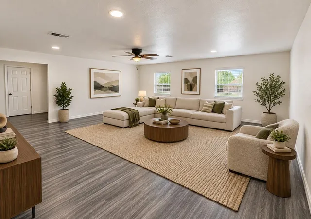 Photo 4 of Single family home for sale at 4910 Croker Ridge Rd, Houston, TX 77053 | MLS# 68321680 | Listing updated on 2026-09-23