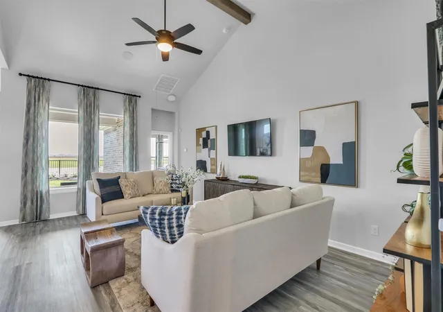 Photo 3 of Single family home for sale at 13301 Golden Isle Dr, La Marque, TX 77568 | MLS# 39878941 | Listing updated on 2026-09-19