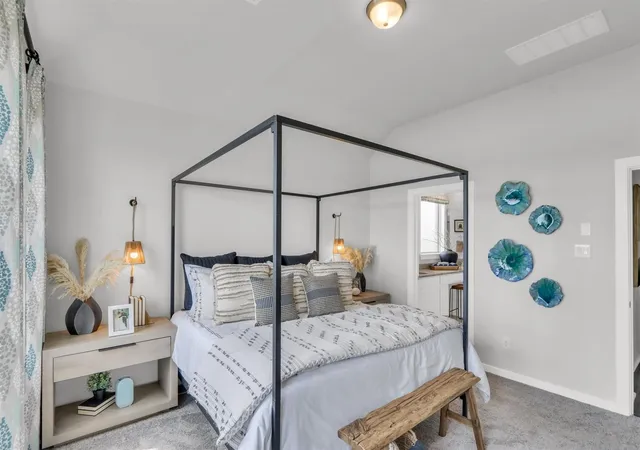Photo 4 of Single family home for sale at 13301 Golden Isle Dr, La Marque, TX 77568 | MLS# 39878941 | Listing updated on 2026-09-19