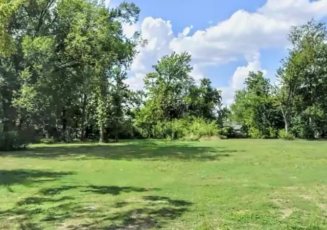 Photo 2 of Land for sale at 803 W Archer Rd, Baytown, TX 77521 | MLS# 15831883 | Listing updated on 2026-09-22