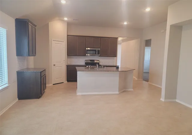 Photo 2 of Single family home for sale at 20431 Scout Landing Trl, Richmond, TX 77407 | MLS# 76849601 | Listing updated on 2026-10-02