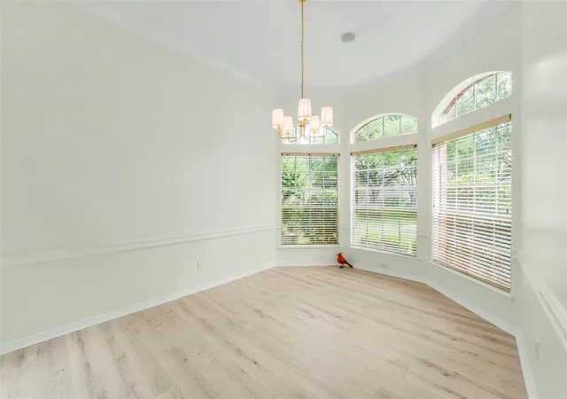 Photo 3 of Single family home for sale at 6885 Tournament Dr, Houston, TX 77069 | MLS# 48629911 | Listing updated on 2026-09-19