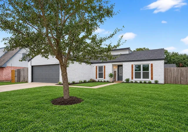 Photo 3 of Single family home for sale at 13110 Naples Ln, Stafford, TX 77477 | MLS# 67465703 | Listing updated on 2026-09-17