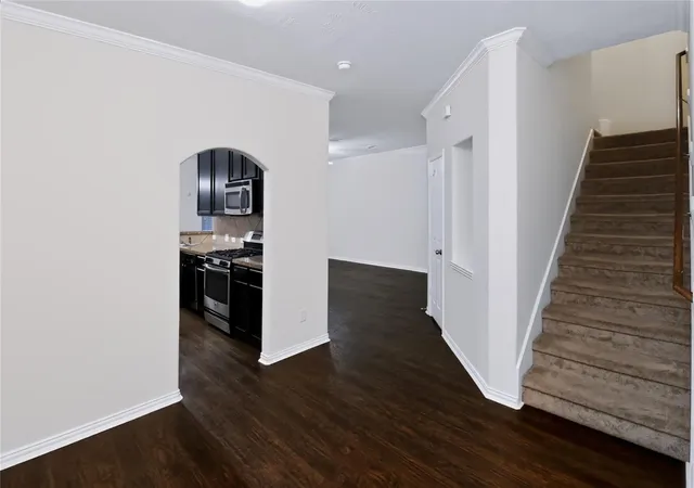 Photo 3 of Townhouse for sale at 11521 Champions Green Dr, Houston, TX 77066 | MLS# 22564484 | Listing updated on 2026-09-19