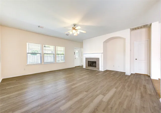 Photo 3 of Single family home for sale at 1723 Manor Dr, Baytown, TX 77521 | MLS# 35960666 | Listing updated on 2026-09-03