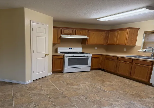 Photo 4 of Single family home for sale at 3031 Peerless Pass Ct, Spring, TX 77373 | MLS# 70778635 | Listing updated on 2026-10-22
