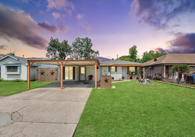 Photo 2 of Single family home for sale at 3007 Havner Ln, Houston, TX 77093 | MLS# 14291300 | Listing updated on 2026-09-08