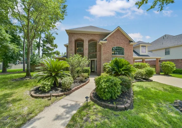 Photo 1 of Single family home for sale at 18303 Enchanted Rock Trl, Humble, TX 77346 | MLS# 50218219 | Listing updated on 2026-09-08