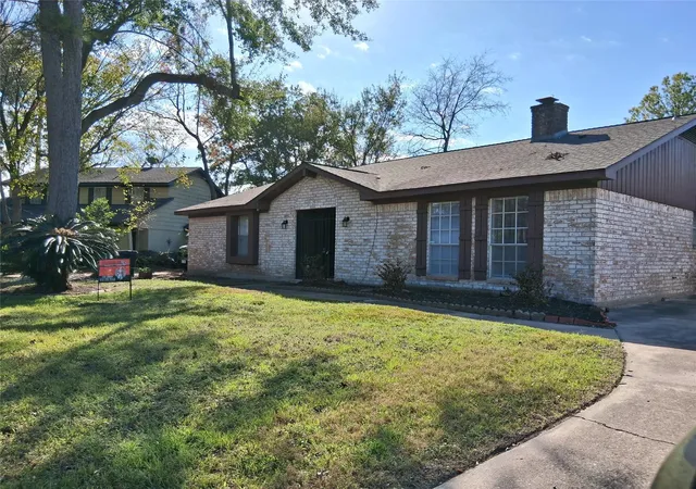 Photo 1 of Single family home for sale at 7515 Brush Wood Dr, Houston, TX 77088 | MLS# 46471002 | Listing updated on 2026-09-16