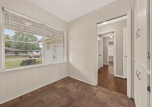 Photo 3 of Single family home for sale at 4749 Redstart St, Houston, TX 77035 | MLS# 91374975 | Listing updated on 2026-09-24