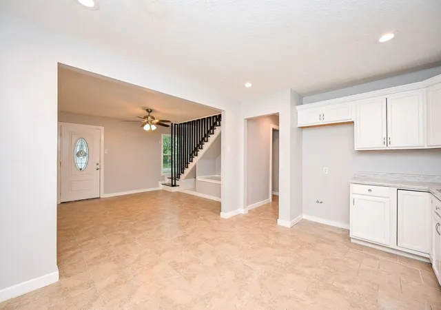 Photo 4 of Single family home for sale at 10338 Flaxman St, Houston, TX 77029 | MLS# 72608223 | Listing updated on 2026-09-11