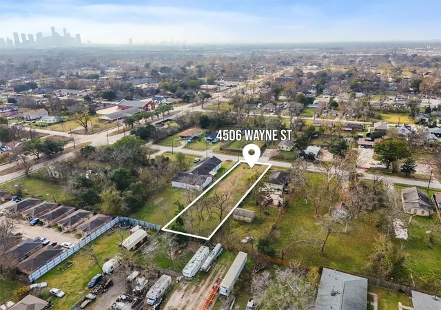 Photo 3 of Land for sale at 4506 Wayne St, Houston, TX 77026 | MLS# 74333257 | Listing updated on 2026-10-05