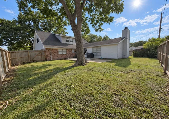 Photo 3 of Single family home for sale at 1022 Grace St, Deer Park, TX 77536 | MLS# 75058911 | Listing updated on 2026-09-15