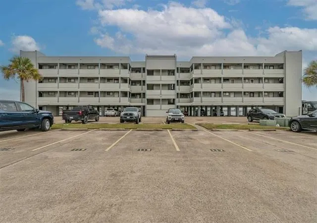Photo 2 of Condo for sale at 580 Pleasure Is Blvd #115, Port Arthur, TX 77640 | MLS# 69876534 | Listing updated on 2026-09-17