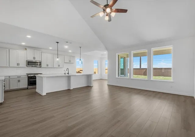 Photo 4 of Single family home for sale at 5023 Silk Petal Dr, Rosenberg, TX 77471 | MLS# 39399624 | Listing updated on 2026-10-05