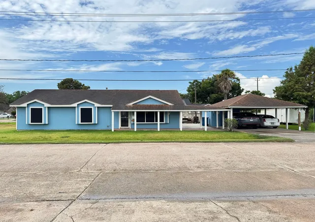 Single family home for sale at 601 Illinois St, South Houston, TX 77587 | MLS# 93500980