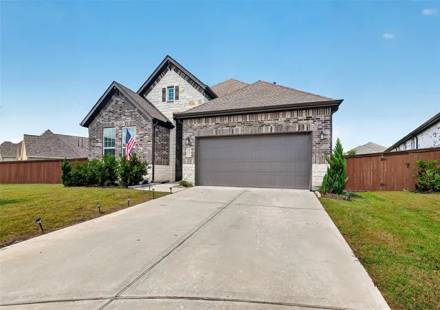 Photo 3 of Single family home for sale at 5051 Country Meadows Trl, Iowa Colony, TX 77583 | MLS# 901061 | Listing updated on 2026-10-03