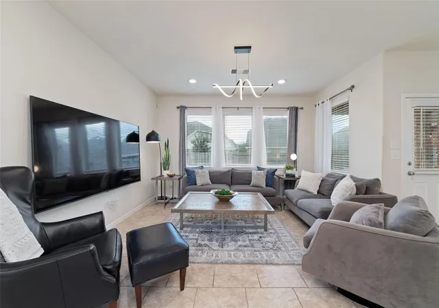 Photo 2 of Single family home for sale at 14722 Oakheath River Ct, Cypress, TX 77429 | MLS# 78071979 | Listing updated on 2026-10-09