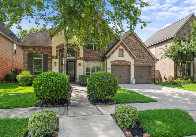 Photo 1 of Single family home for sale at 70 Genova Way Ln, Missouri City, TX 77459 | MLS# 33221092 | Listing updated on 2026-09-11