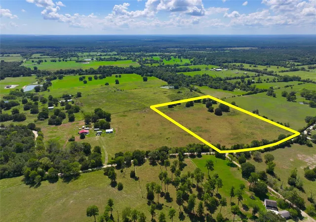Photo 1 of Sale Pending at 2085 County Rd 3620, Lovelady, TX 75851 | MLS# 78328748 | Listing updated on 2026-10-08