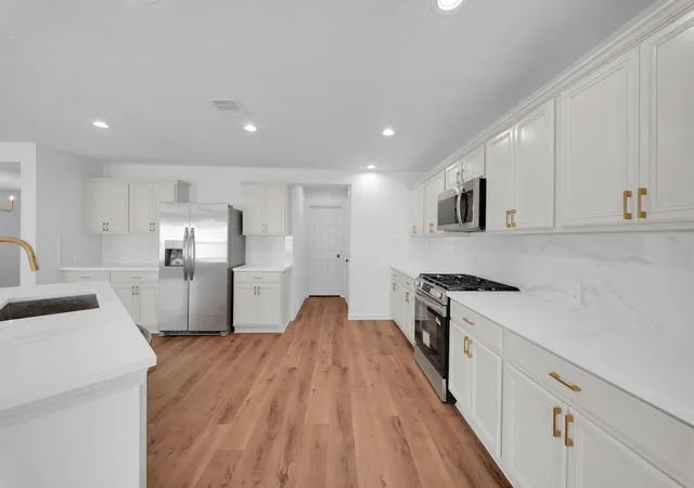 Photo 1 of Single family home for sale at 4322 Lake Cypress Cir, Houston, TX 77068 | MLS# 71396088 | Listing updated on 2026-09-07