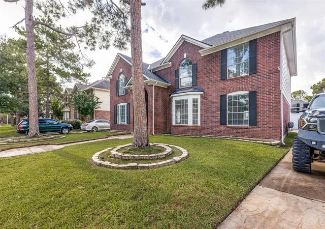 Photo 2 of Single family home for sale at 4219 Glenchase Ln, Houston, TX 77014 | MLS# 21069661 | Listing updated on 2026-10-06