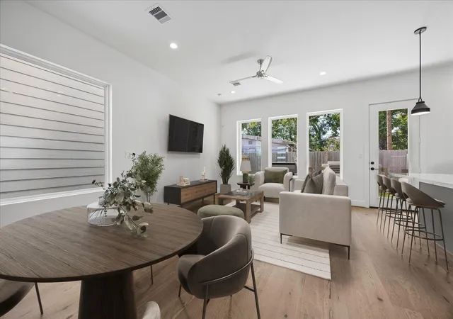 Photo 3 of Single family home for sale at 1834 W Tidwell Rd, Houston, TX 77091 | MLS# 80313184 | Listing updated on 2026-10-07