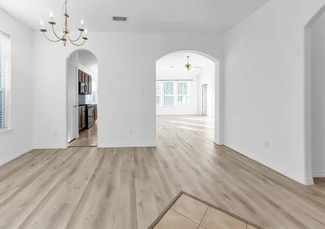 Photo 3 of Single family home for sale at 13035 Avery Ridge Ln, Tomball, TX 77377 | MLS# 94613515 | Listing updated on 2026-10-08