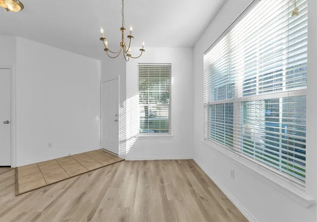 Photo 4 of Single family home for sale at 13035 Avery Ridge Ln, Tomball, TX 77377 | MLS# 94613515 | Listing updated on 2026-10-08