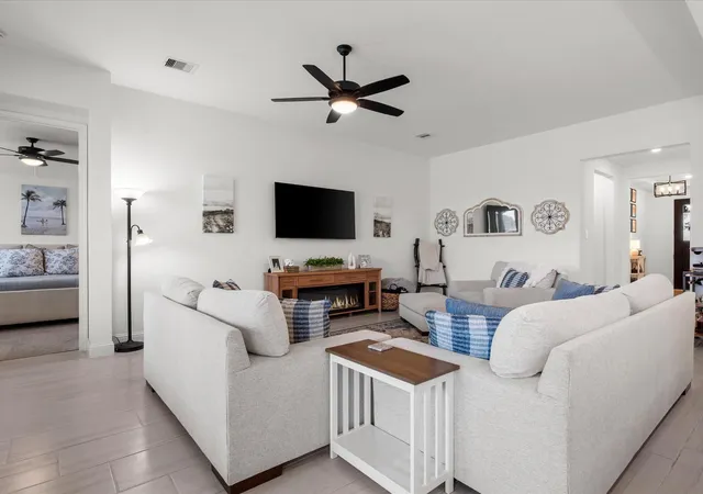 Photo 3 of Single family home for sale at 15881 Hayes Market Loop, Conroe, TX 77302 | MLS# 94327781 | Listing updated on 2026-09-18