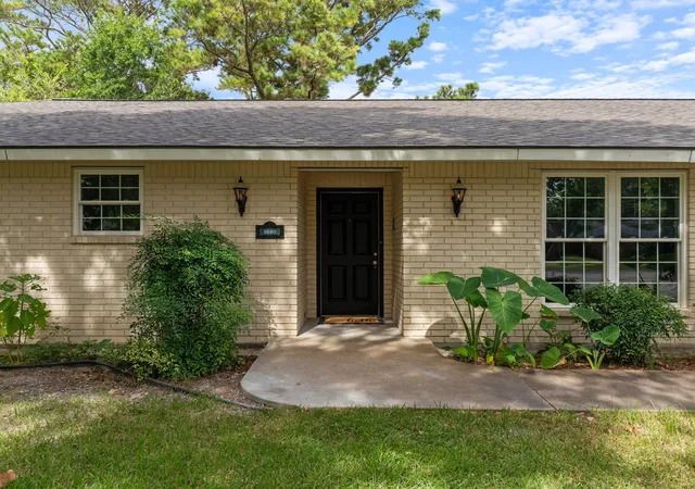 Photo 2 of Single family home for sale at 1620 Baylor, Bay City, TX 77414 | MLS# 21756738 | Listing updated on 2026-09-07