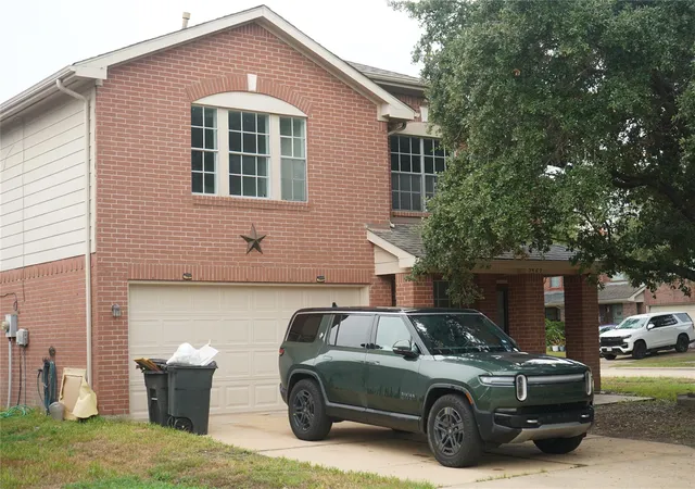 Photo 1 of Single family home for sale at 5923 Clerkenwell Dr, Houston, TX 77084 | MLS# 29103634 | Listing updated on 2026-09-08
