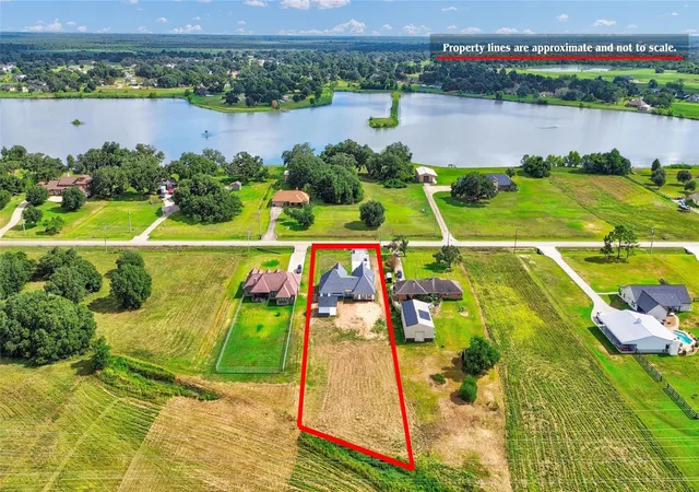 Photo 4 of Sale Pending at 755 Sunset Trl, Angleton, TX 77515 | MLS# 28680425 | Listing updated on 2026-09-17