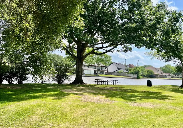 Photo 3 of Condo for sale at 2711 Grants Lake Blvd #51, Sugar Land, TX 77479 | MLS# 52484076 | Listing updated on 2026-09-17