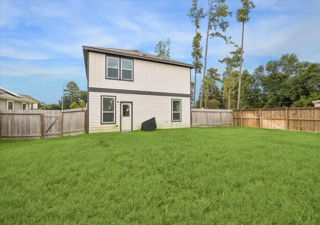 Photo 4 of Single family home for sale at 5503 Broad Spruce St, Spring, TX 77373 | MLS# 57253327 | Listing updated on 2026-09-18