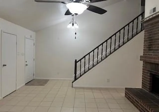 Photo 2 of Single family home for sale at 4 N Greenbud Ct, Spring, TX 77380 | MLS# 2795329 | Listing updated on 2026-09-15