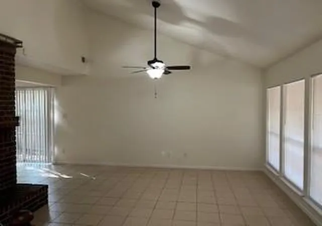 Photo 4 of Single family home for sale at 4 N Greenbud Ct, Spring, TX 77380 | MLS# 2795329 | Listing updated on 2026-09-15