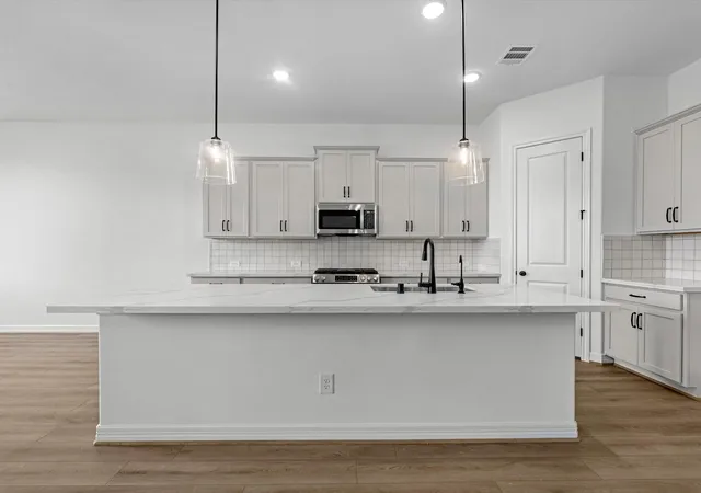 Photo 2 of Single family home for sale at 634 Beautyberry Way, Rosenberg, TX 77471 | MLS# 20601830 | Listing updated on 2026-10-08