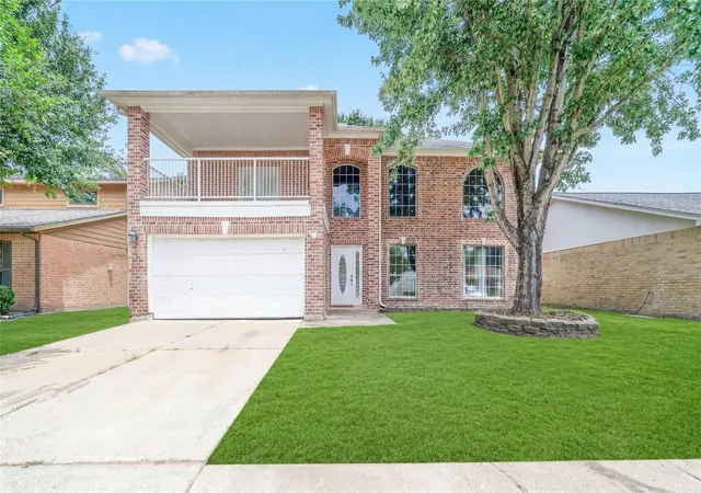 Photo 3 of Single family home for sale at 7510 Millbrae Ln, Houston, TX 77041 | MLS# 22268226 | Listing updated on 2026-09-03