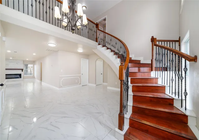 Photo 4 of Single family home for sale at 7510 Millbrae Ln, Houston, TX 77041 | MLS# 22268226 | Listing updated on 2026-09-03