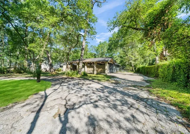 Photo 1 of Single family home for sale at 1317 Plantation Dr, Dickinson, TX 77539 | MLS# 70761012 | Listing updated on 2026-09-18