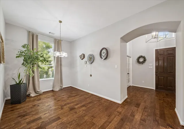 Photo 3 of Sale Pending at 2 Woodmoor Pl, Magnolia, TX 77354 | MLS# 25303040 | Listing updated on 2026-10-05
