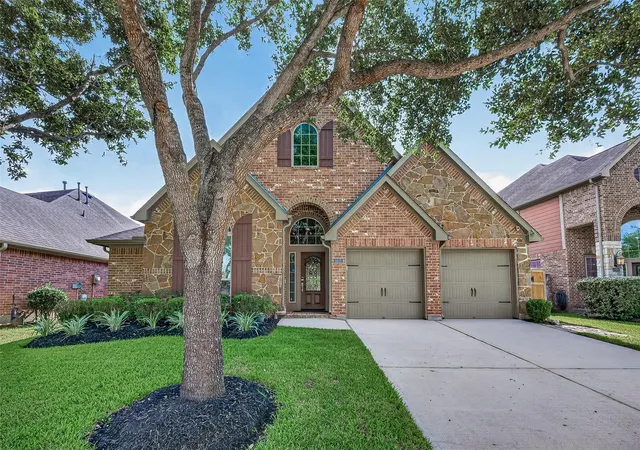 Single family home for sale at 6515 Arroyo Springs Ln, Fulshear, TX 77441 | MLS# 91243364