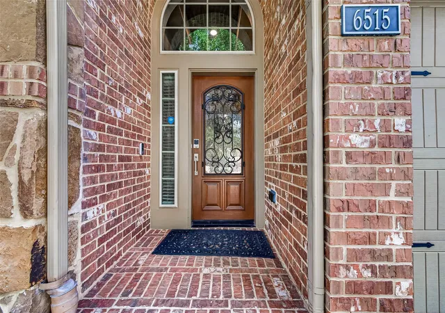 Photo 3 of Single family home for sale at 6515 Arroyo Springs Ln, Fulshear, TX 77441 | MLS# 91243364 | Listing updated on 2026-10-07