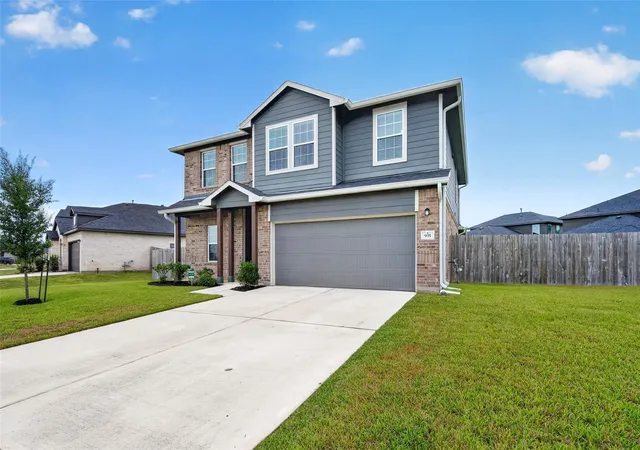Photo 2 of Sale Pending at 935 Alaska Cedar Dr, Crosby, TX 77532 | MLS# 19210022 | Listing updated on 2026-10-05