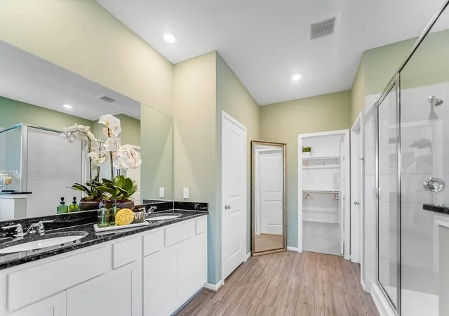 Photo 3 of Single family home for sale at 22010 Sam Raburn Dr, Tomball, TX 77375 | MLS# 46826579 | Listing updated on 2026-10-08