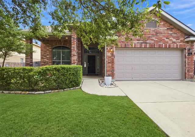 Photo 3 of Single family home for sale at 112 Firebird Run, Cibolo, TX 78108 | MLS# 44546823 | Listing updated on 2026-09-11